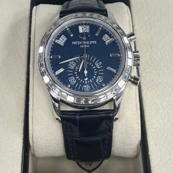 Patek Philippe Annual Calendar Chronograph Blue Dial 5961P-001 Blue Never worn - Back View