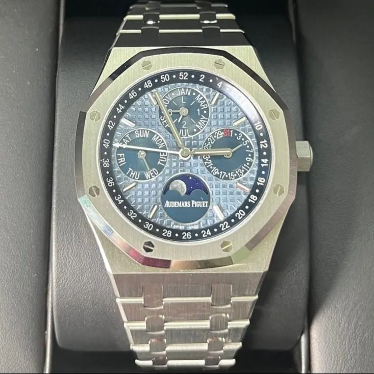 Audemars Piguet Royal Oak Perpetual Calendar 41mm Blue Never worn - Back View