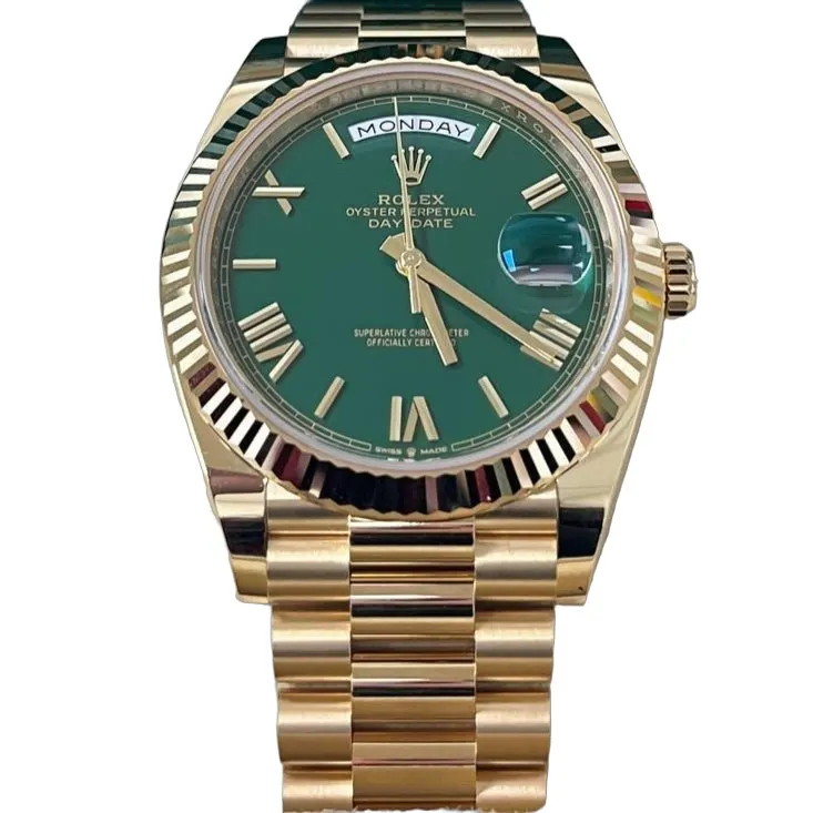 Rolex Day-Date 40 Green Never worn - Front View