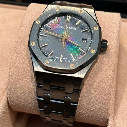 Audemars Piguet Royal Oak 34mm Black Never worn - Back View