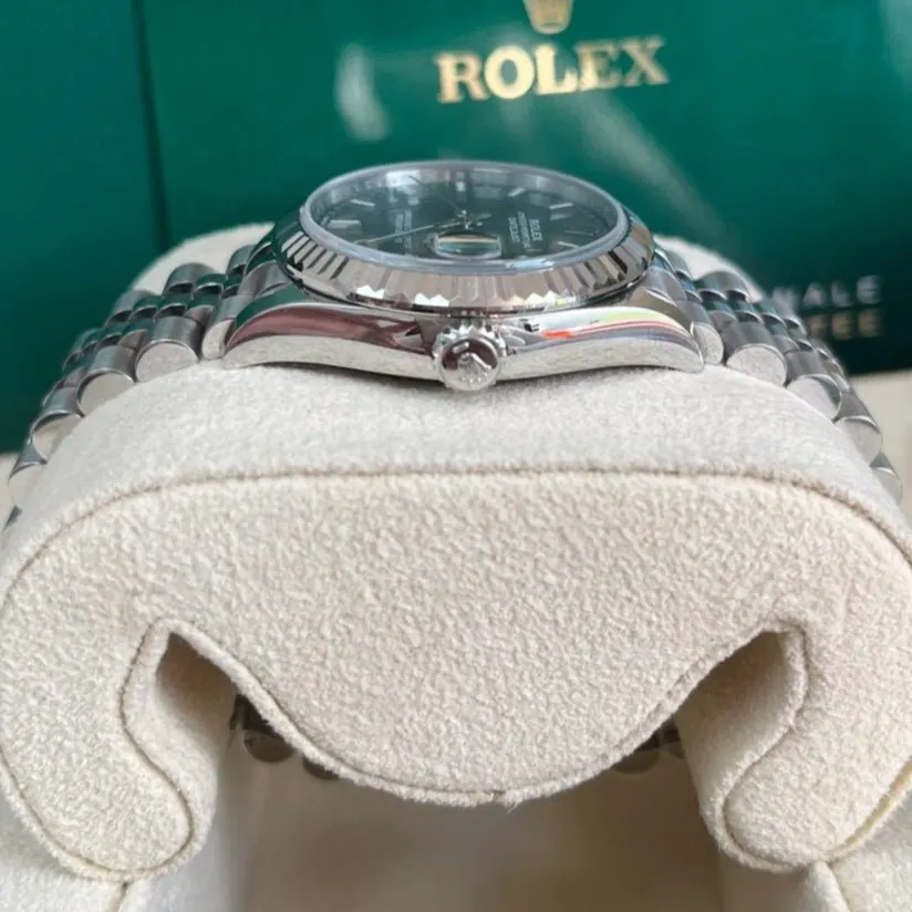 Rolex Datejust 31 Green Never worn - Model View