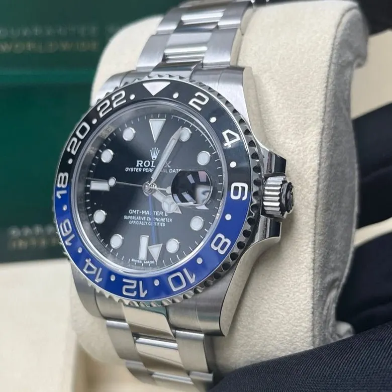 Rolex GMT-Master II 40mm Blue Never worn - Inside View