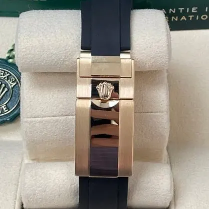 Rolex Daytona 40mm Black Never worn - Back View
