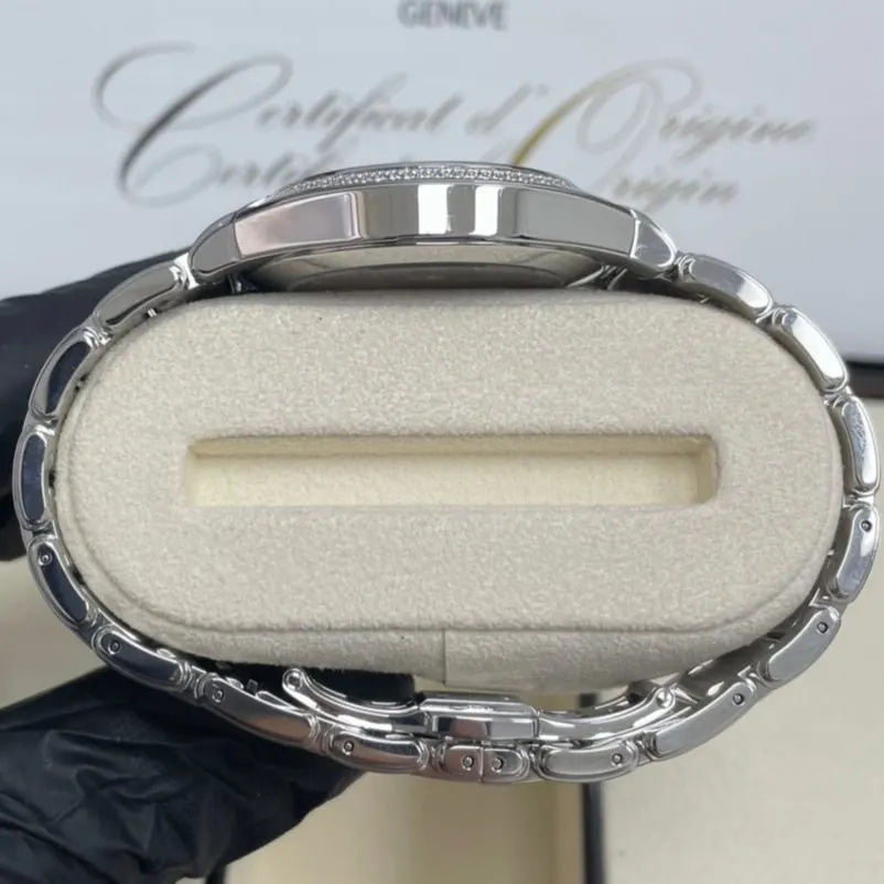 Patek Philippe Twenty~4 36mm Grey Never worn - Model View