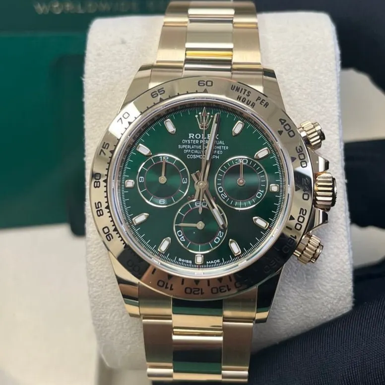 Rolex 'John Mayer' Daytona Cosmograph | Green Dial, Yellow Gold 40mm Green Never worn - Model View