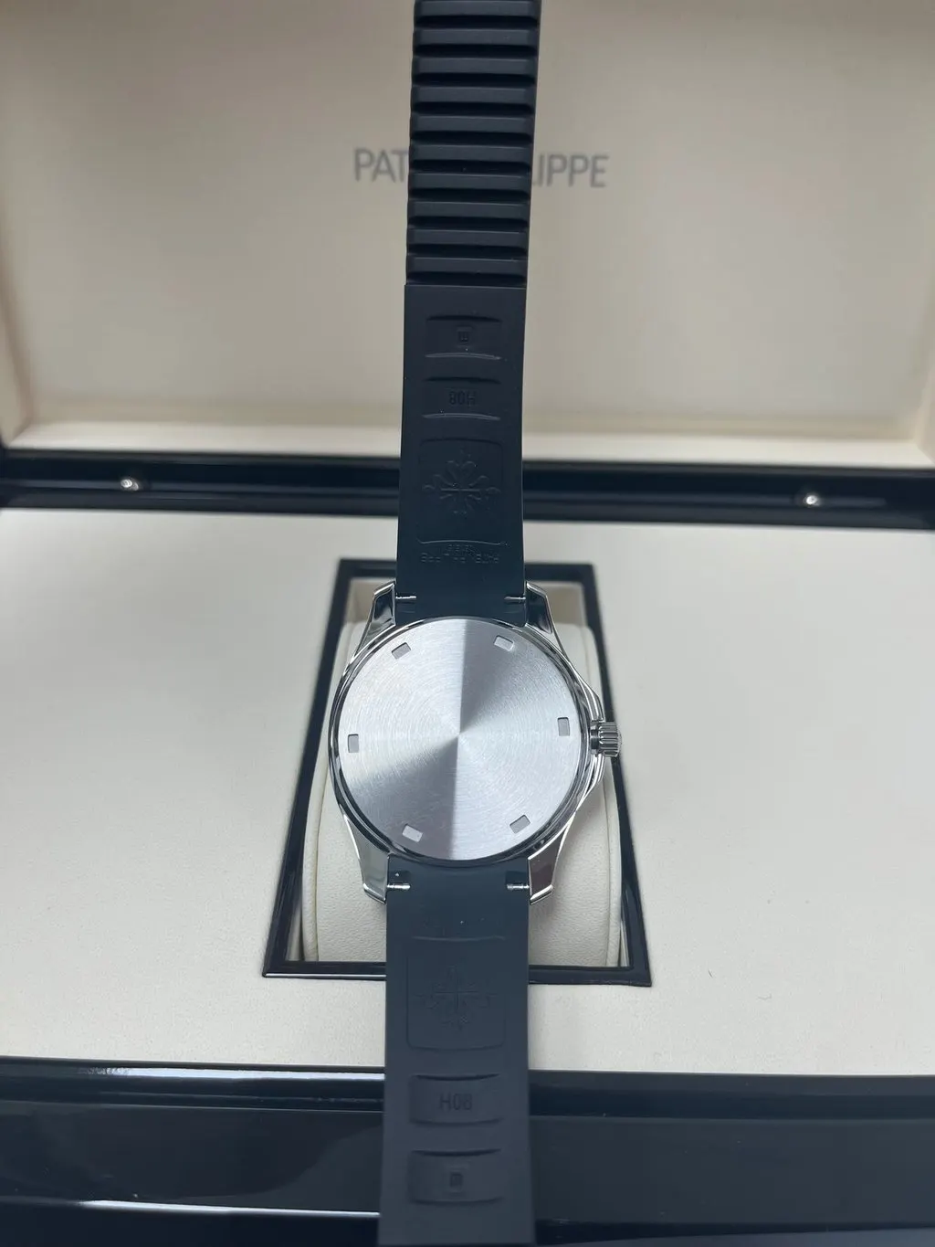 Patek Philippe Aquanaut 39mm Black Never worn - Box View