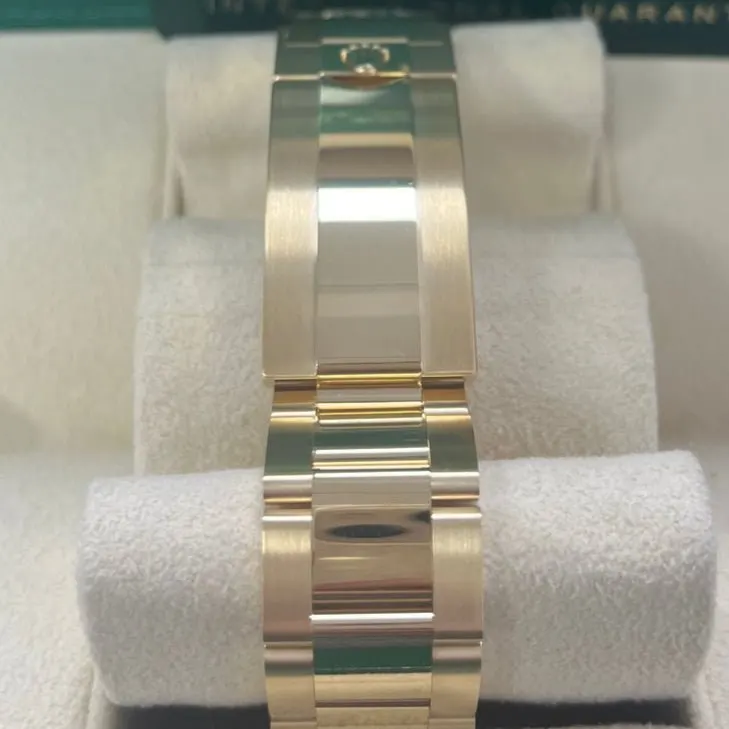 Rolex Yellow Gold Submariner Date Watch - Black Dial 41mm Black Never worn - Model View