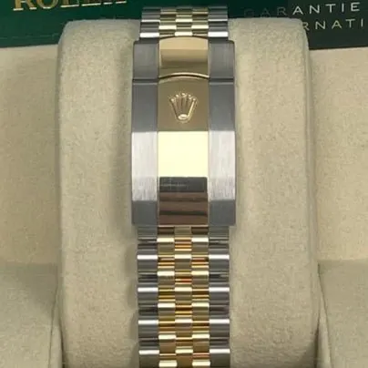 Rolex Sky-Dweller 42mm Gold Never worn - Back View