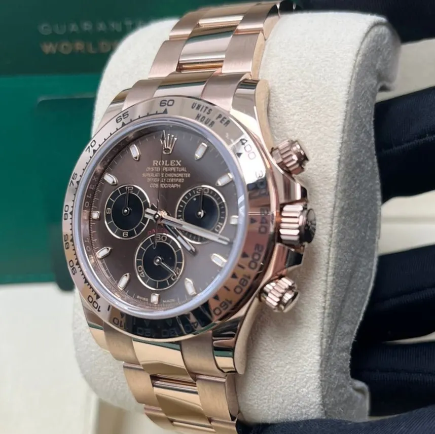 Rolex Everose Gold Cosmograph Daytona 40 Watch - Chocolate and Black Index Dial Pink Never worn - Box View