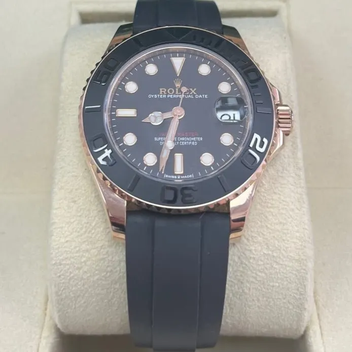 Rolex Yacht-Master 37mm Pink Never worn - Back View