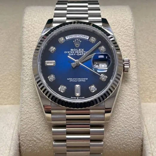 Rolex White Gold Day-Date 36 Watch - Fluted Bezel - Blue Ombre´ Diamond Dial - President Bracelet Silver Never worn - Back View