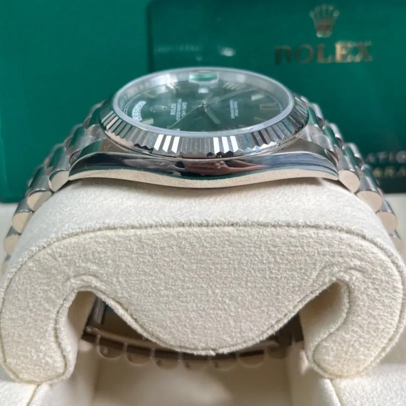 Rolex White Gold Day-Date 40 Watch - Fluted Bezel - Olive Green Bevelled Roman Dial - President Bracelet Green Never worn - Inside View