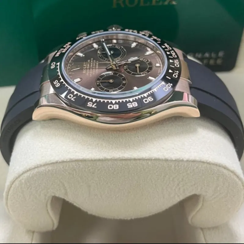 Rolex Daytona 40mm Pink Never worn - Back View