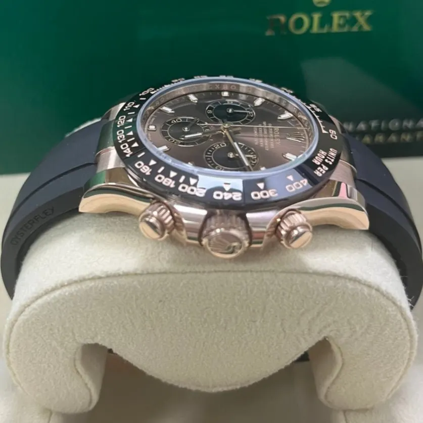 Rolex Daytona 40mm Pink Never worn - Inside View