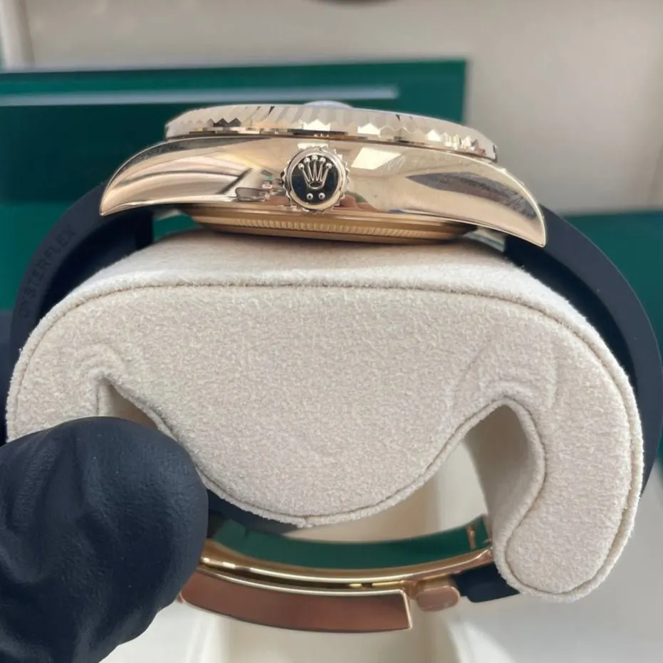 Rolex Yellow Gold Sky-Dweller Watch - White Index Dial - Oysterflex Bracelet 42mm White Never worn - Model View