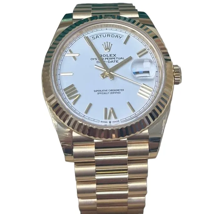Rolex Day-Date 40 White Never worn - Front View