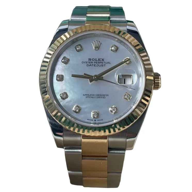 Rolex Datejust 41 Silver Never worn - Front View