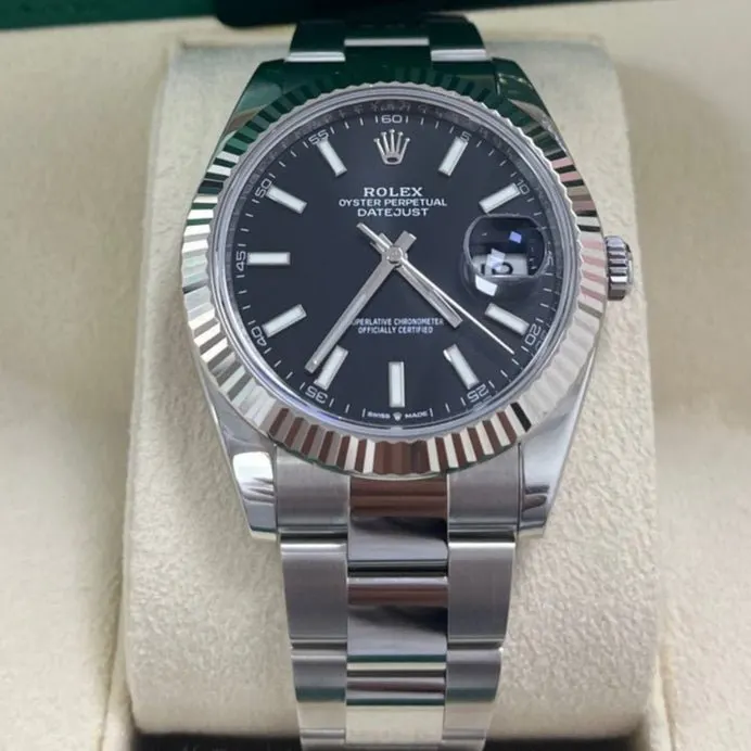 Rolex Datejust 41 Black Never worn - Back View