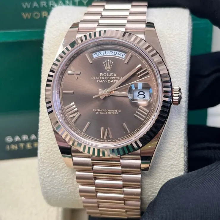 Rolex Day-Date 40 Pink Never worn - Back View