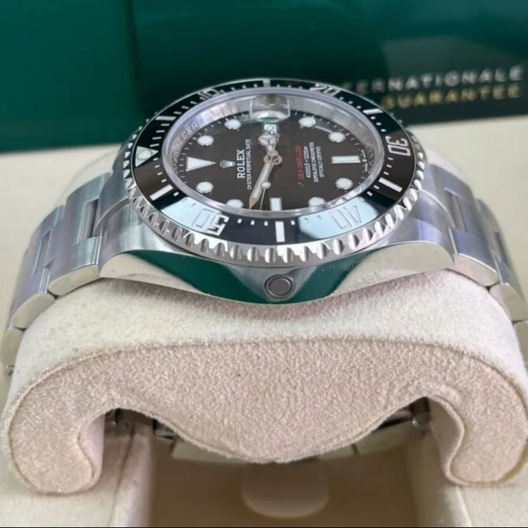 Rolex Sea-Dweller 43mm Black Never worn - Model View
