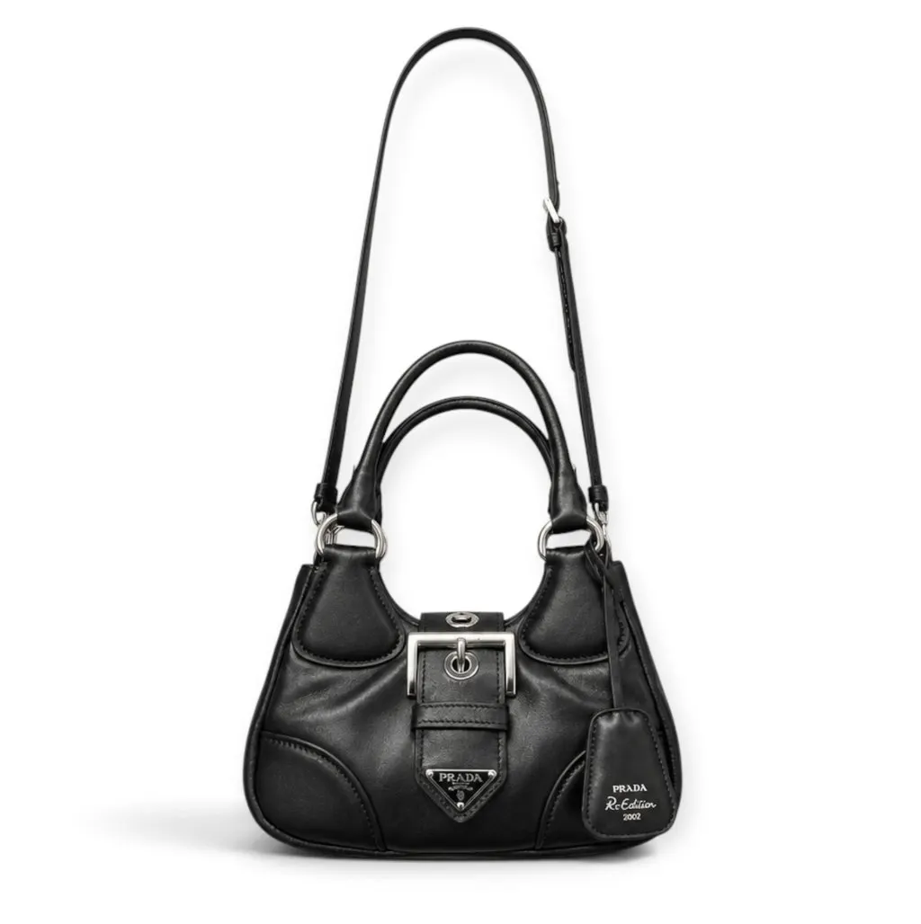 Prada Prada Re-Edition 2002 Moon Bag Black Leather Never worn, with tag - Model View