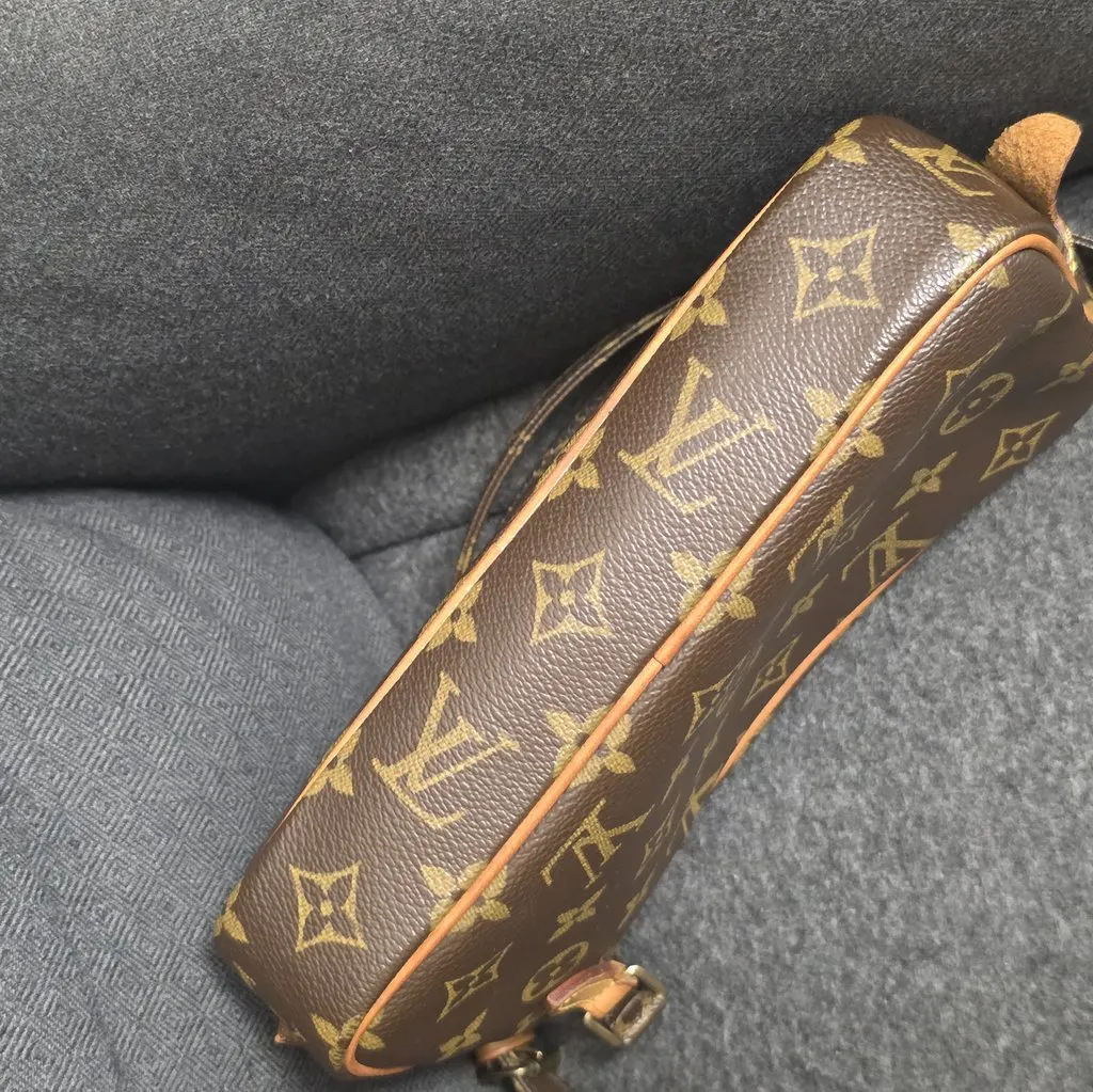 Louis Vuitton Pochette Marly Bandoulière Brown Canvas Fair - Inside View
