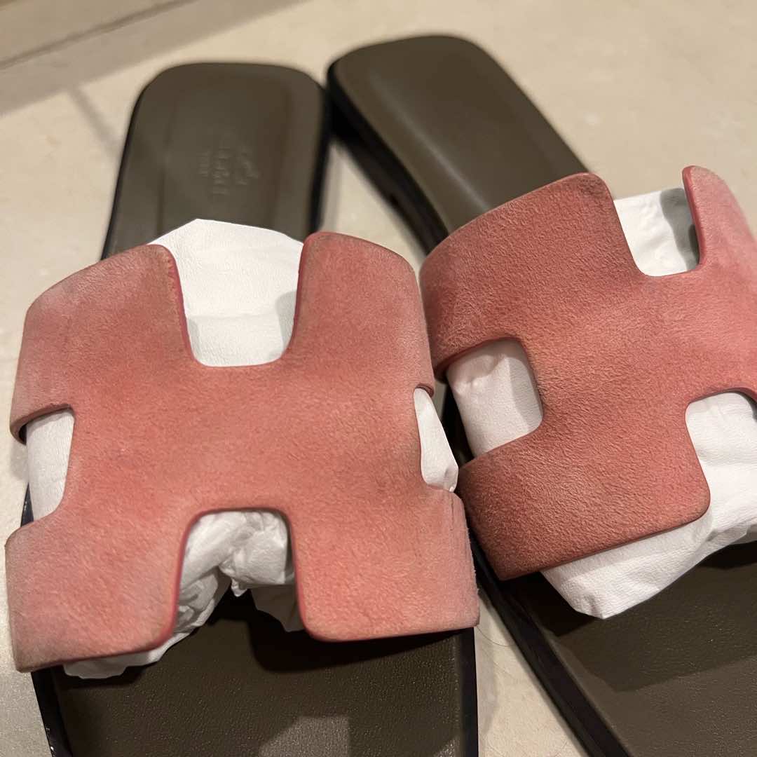 Hermès Oran Sandal - Back view
