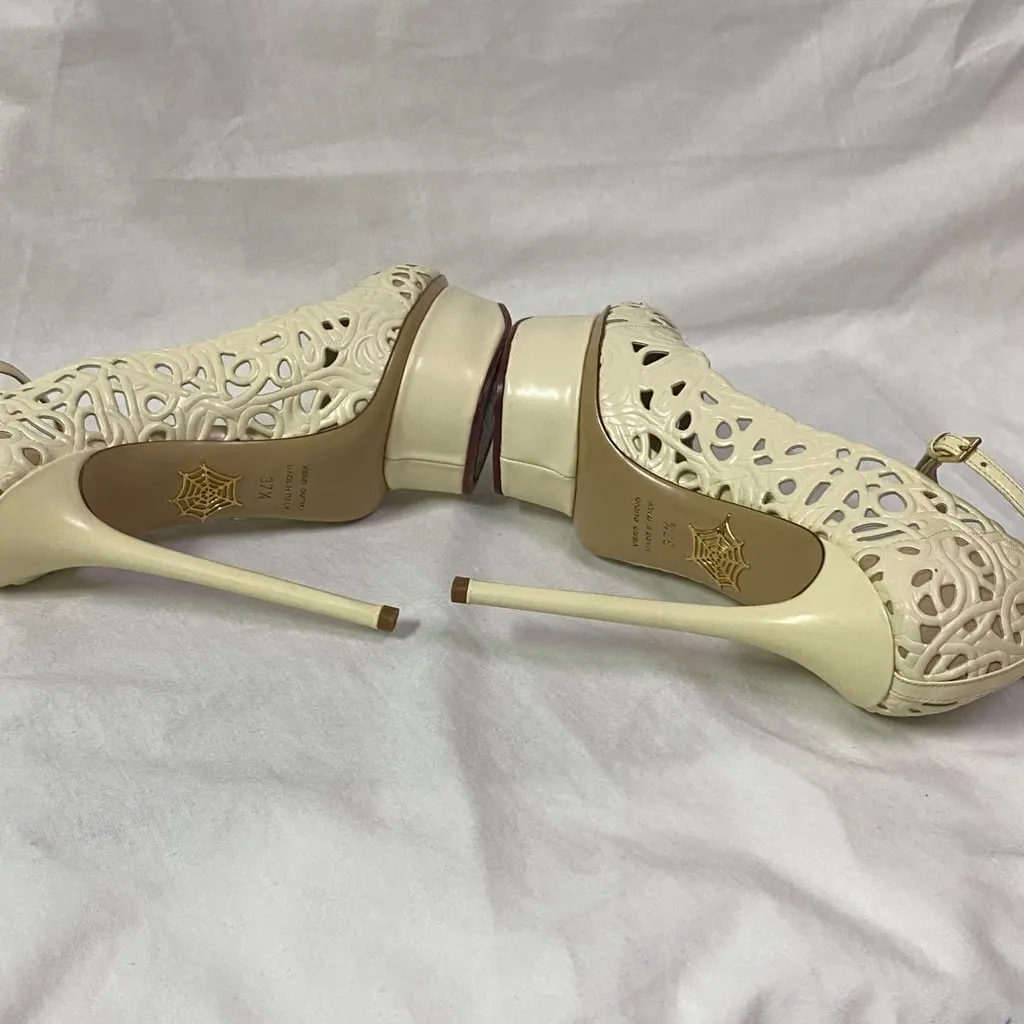 Charlotte Olympia Charlotte Olympia Cream White Cut Out Leather Scribble Dolores Platform PumpsSiz MultiColor Very good - Inside View