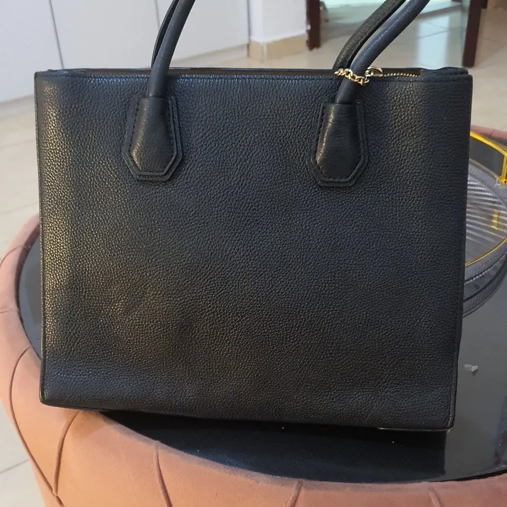 Michael Kors Black Leather Black Leather Very good - Back View
