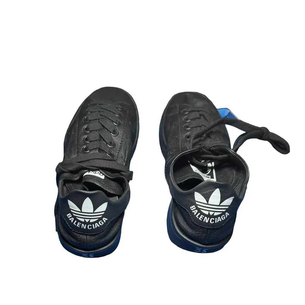 Balenciaga Balenciaga X Adidas Black EU 35 Leather