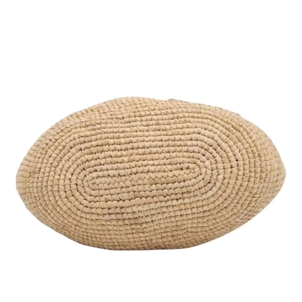 Loewe Loewe Cabas Slit Beige Rattan Never worn, with tag - Model View