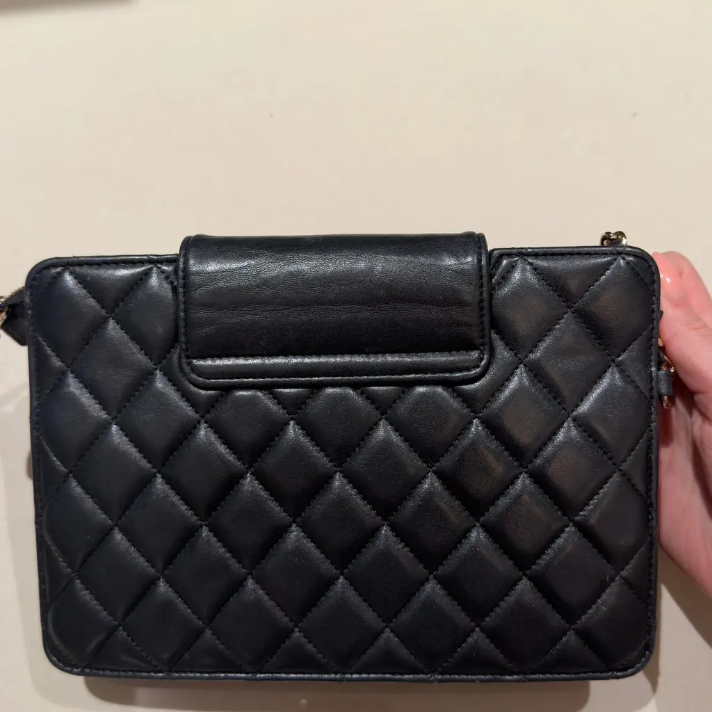 Chanel Chanel pouch Black Very good - Back View