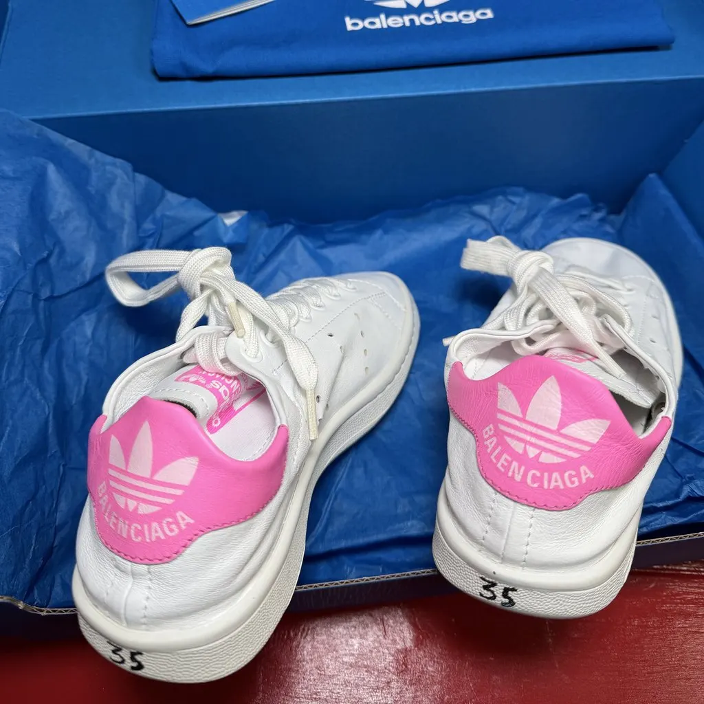 Balenciaga Balenciaga X Adidas White Leather Never worn, with tag - Inside View