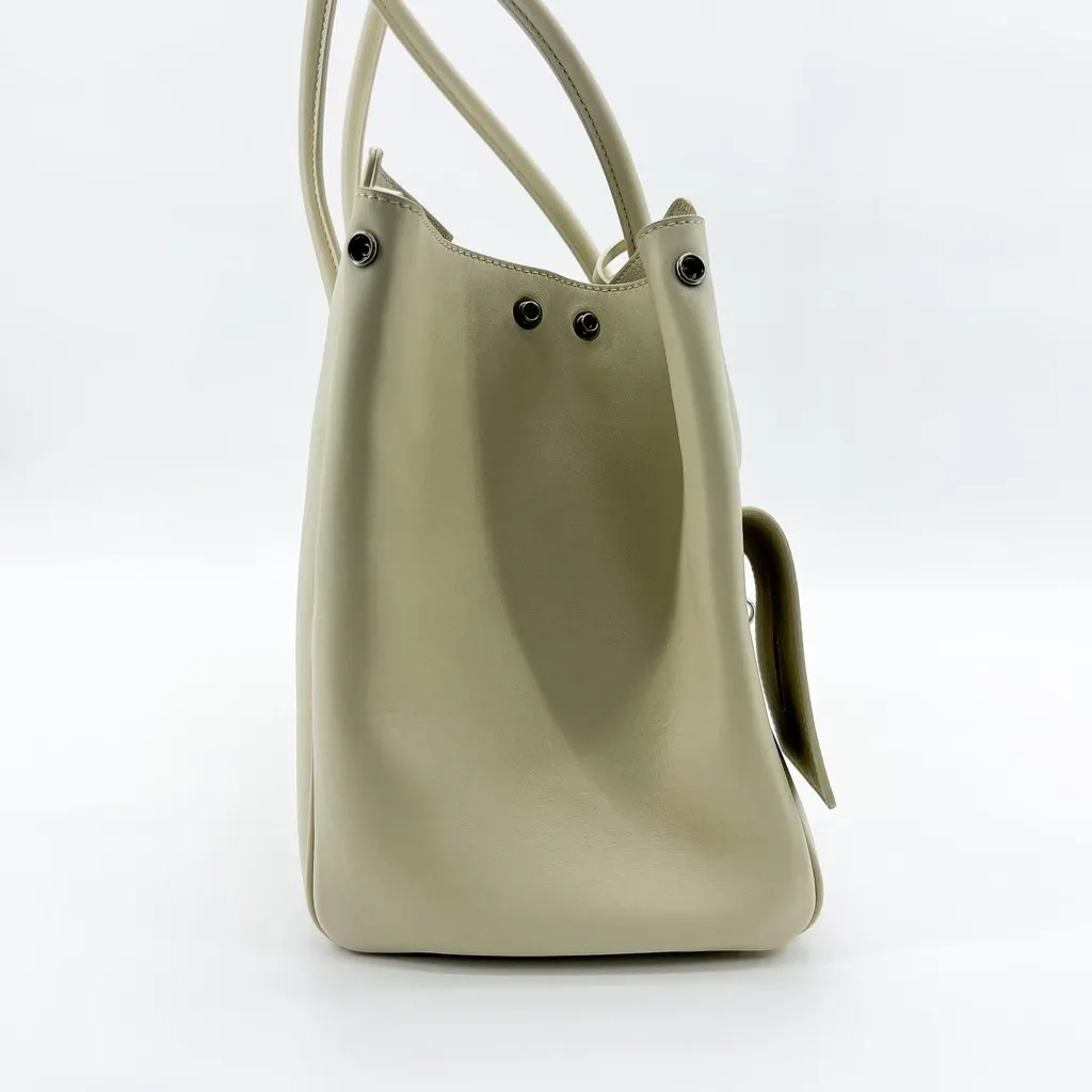 Balenciaga Bel Air Large Carryall Bag Ivory MultiColor Leather Very good - Model View