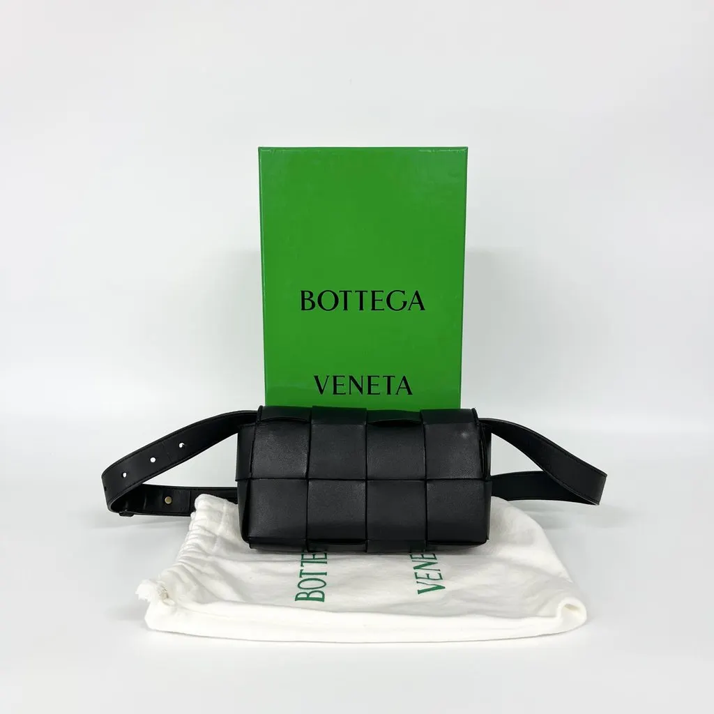 Bottega Veneta Cassette Belt Bag Black Black Good - Back View