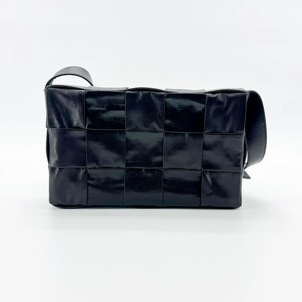 Bottega Veneta Intrecciato Cassette Bag Black with Silver Hardware MultiColor Leather Very good - Inside View