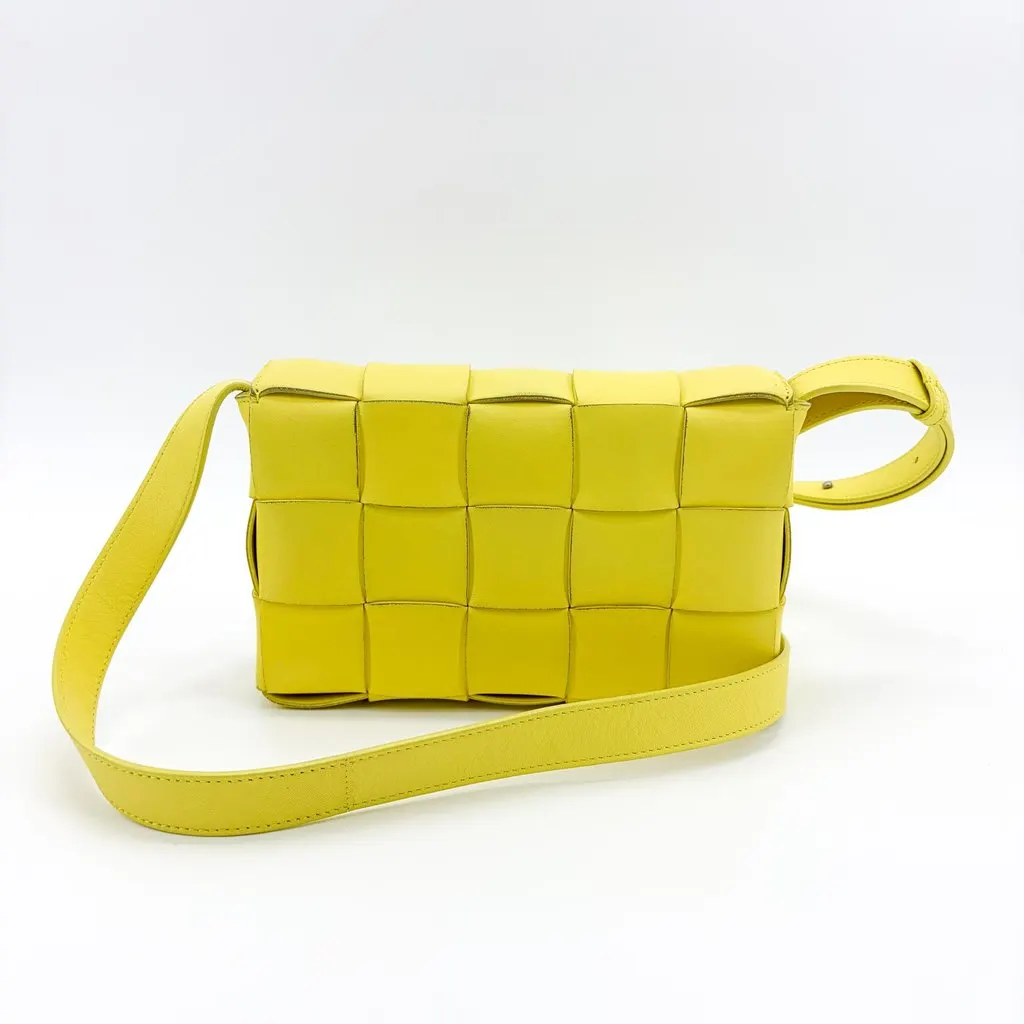 Bottega Veneta Cassette Bag Yellow Yellow Leather Very good - Inside View