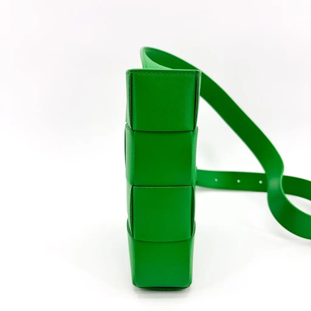 Bottega Veneta Mini Cassette Vertical Crossbody Bag Parquet Green Leather Very good - Box View