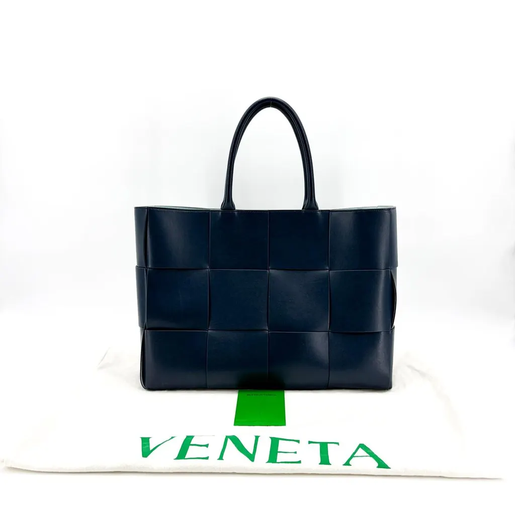 Bottega Veneta Large Arco Tote Bag Space Navy Leather Very good - Back View