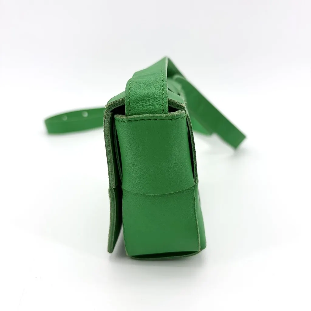 Bottega Veneta Mini Cassette Shoulder Bag Parakit Green Leather Good - Inside View
