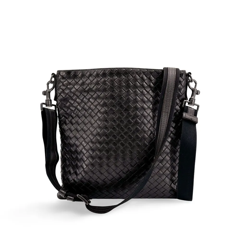 Bottega Veneta Intrecciato Messenger Bag Black Black Leather Good - Front View