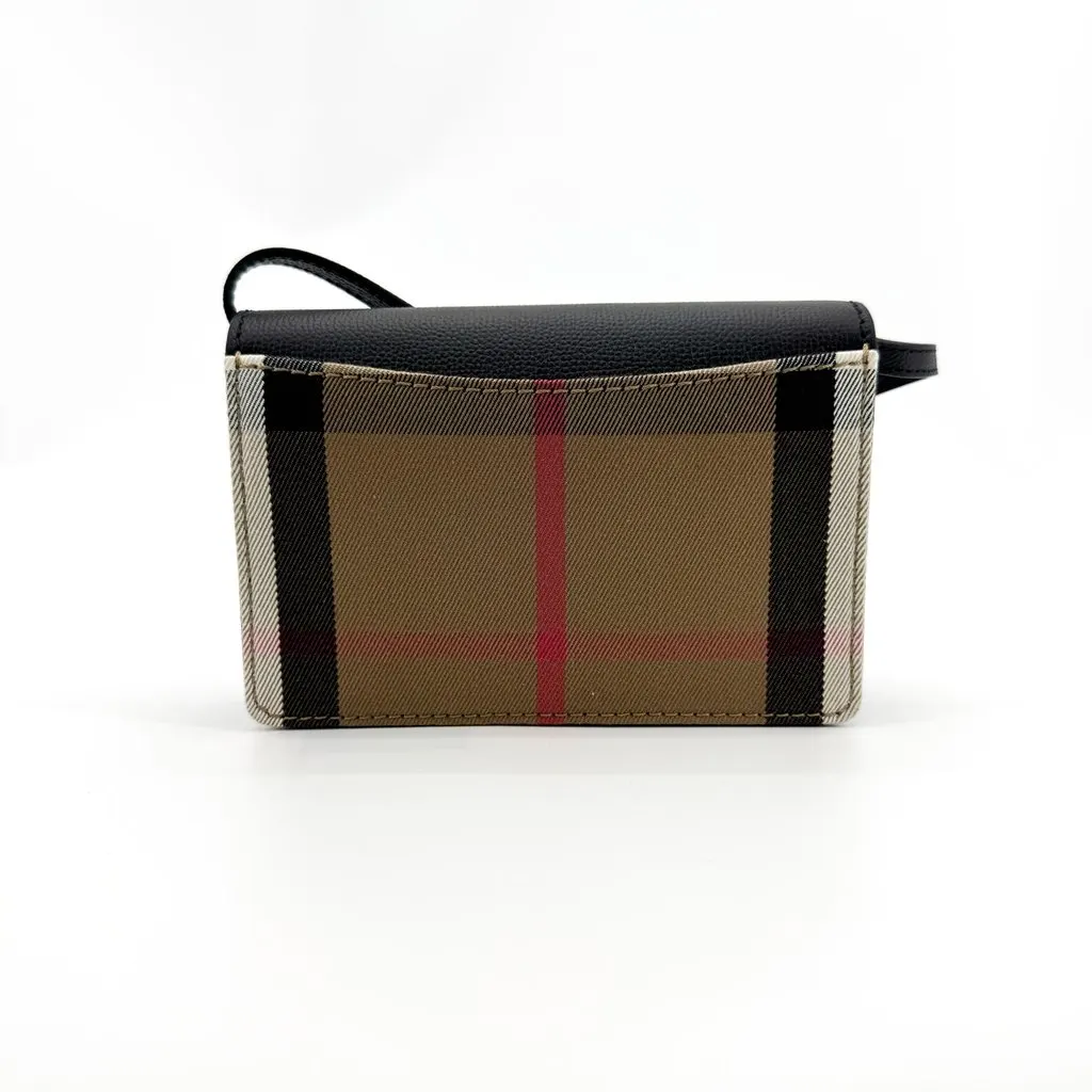 Burberry Hampshire House Check Leather Crossbody Bag Black Beige Leather Very good - Inside View
