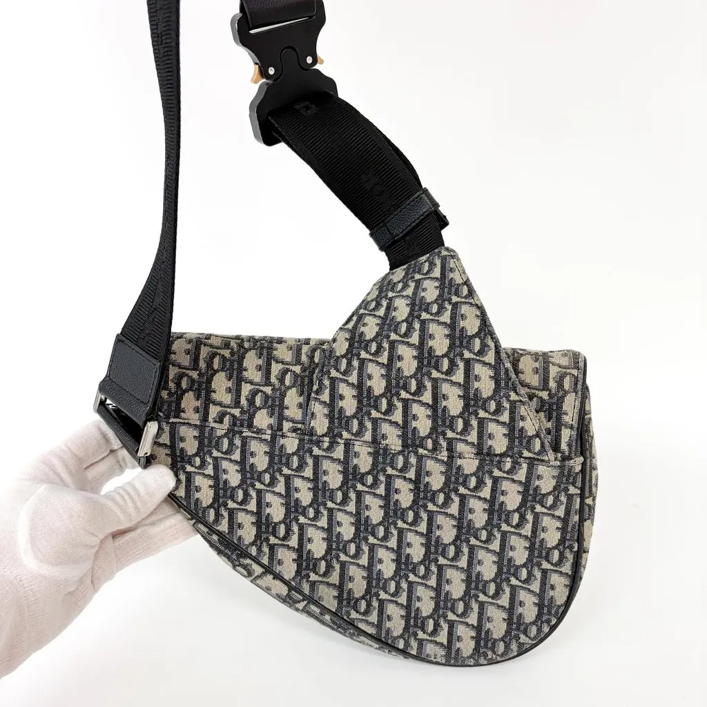 Dior Men's Oblique Saddle Bag Beige Black Beige Jacquard Good - Back View
