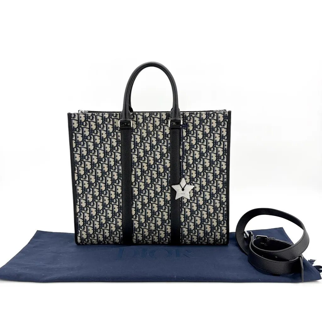 Dior Vertical Tote Bag Beige & Black Dior Oblique Jacquard Beige Canvas Very good - Back View