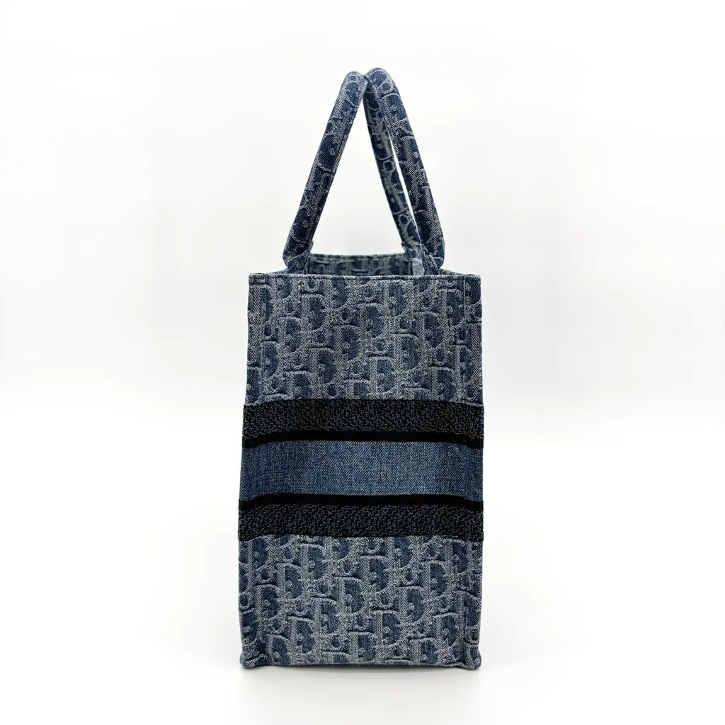 Dior Medium book tote blue oblique embroidery Blue Canvas Very good - Box View