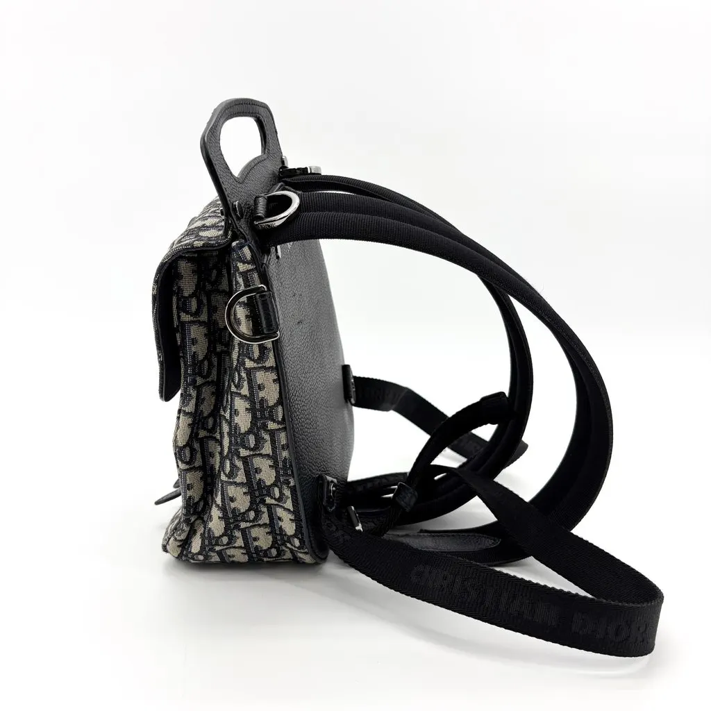 Dior Saddle Gallop Backpack Oblique Beige Jacquard Very good - Model View
