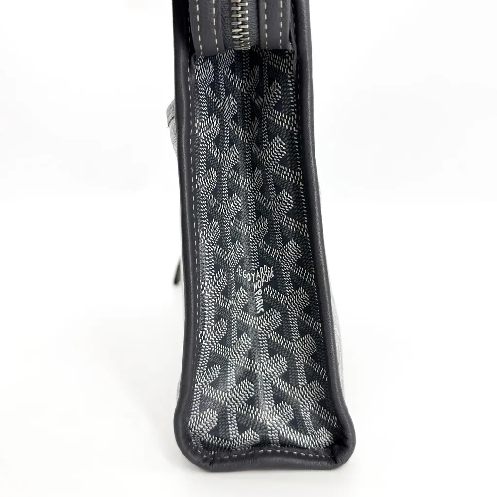 Goyard Jouvence MM Clutch Black Black Canvas Good - Model View