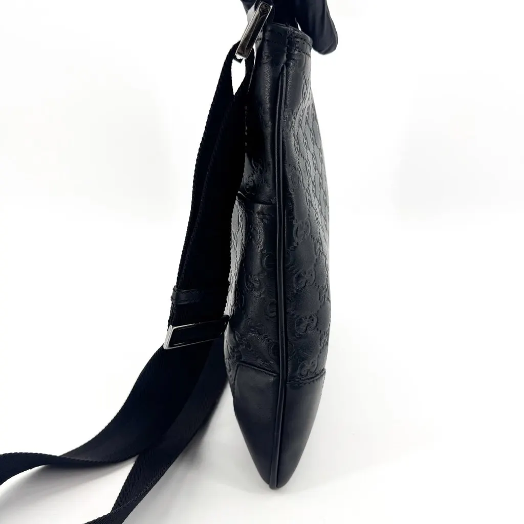 Gucci Signature Leather Messenger Bag Black Black Leather Very good - Inside View