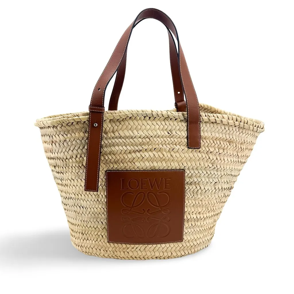 Loewe Medium Basket Bag in Palm Leaf and Calfskin Natural/Tan Beige Leather Very good - Front View