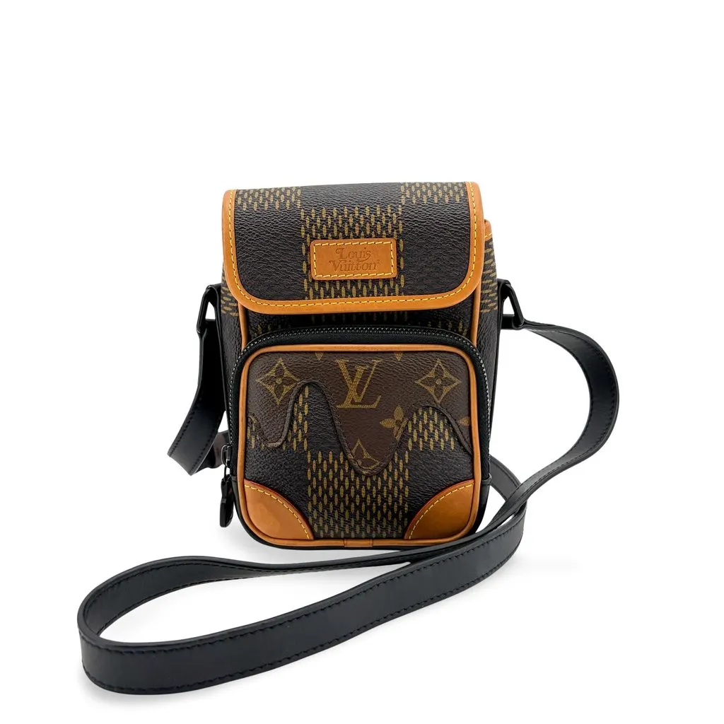 Louis Vuitton x Nigo Giant Damier Ebene Monogram Amazon Messenger Bag MultiColor Canvas Very good - Front View